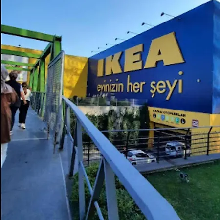 Country , Two Bedroom And Livingroom On Main Street شقة