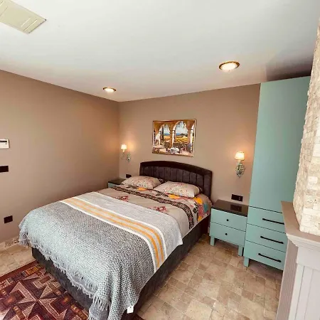 Country , Two Bedroom And Livingroom On Main Street Cekme