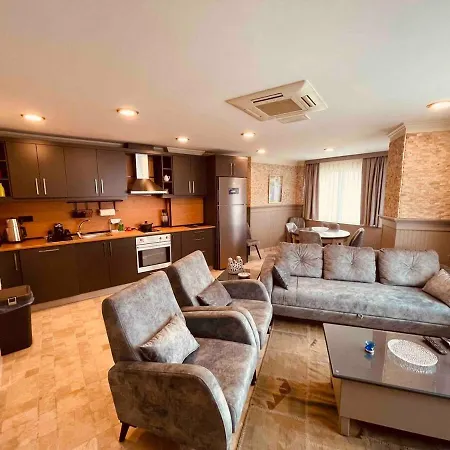 Country , Two Bedroom And Livingroom On Main Street Cekme